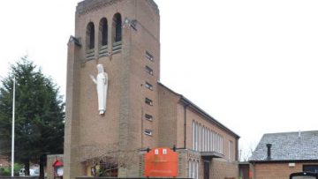 Bushey – The Sacred Heart and St John the Evangelist